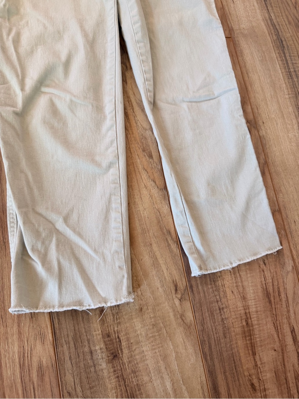 Wit & Wisdom Women’s Light Beige Khaki Casual Straight-Leg Capri Pants Size 4 - Picture 3 of 9